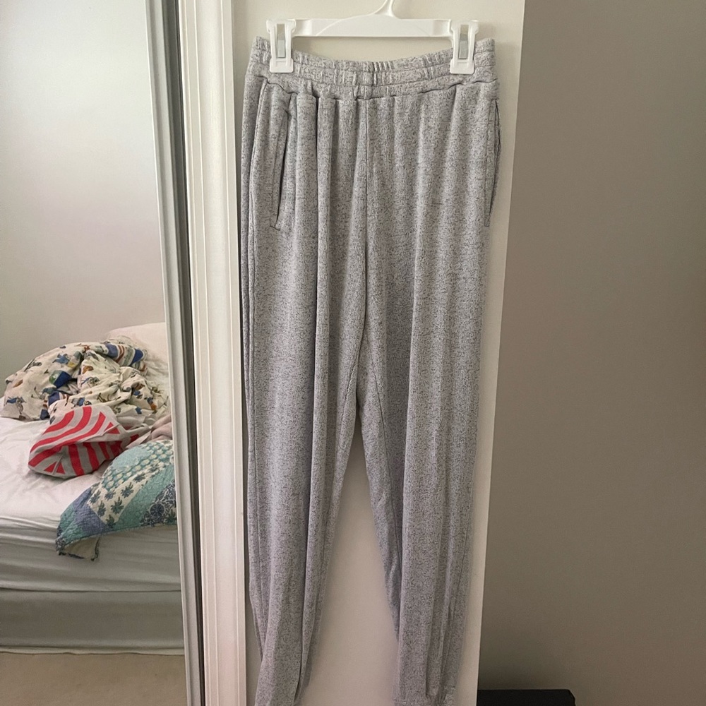 Brandy Melville sweatpants